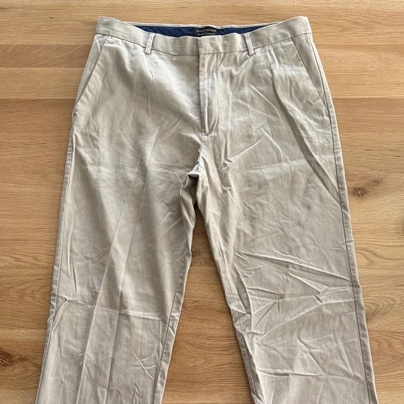 Banana Republic Light Tan Chino Pants - Picture 1 of 6